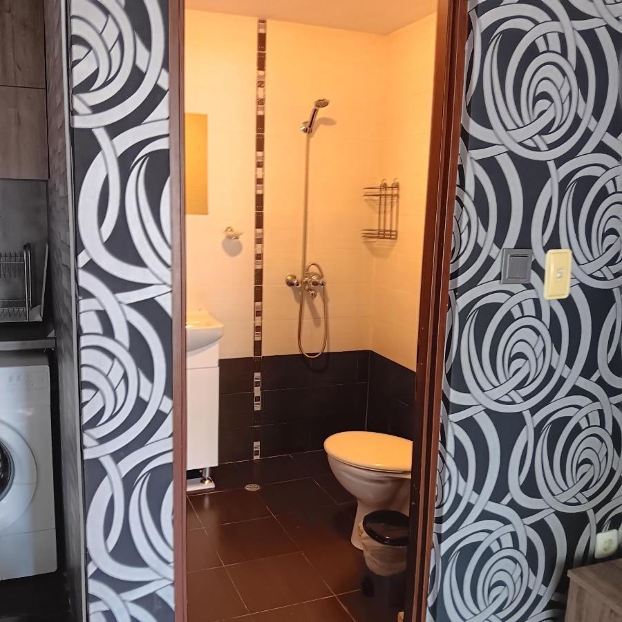 Melani 2 Apartment Plovdiv Ngoại thất bức ảnh